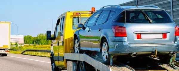 transport de voitures en camion remorqueur